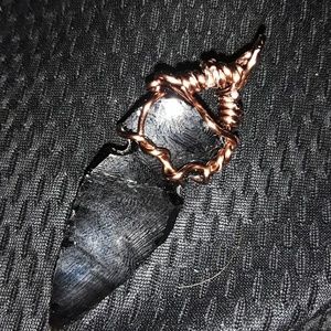 Obsidian arrowhead necklace pendant